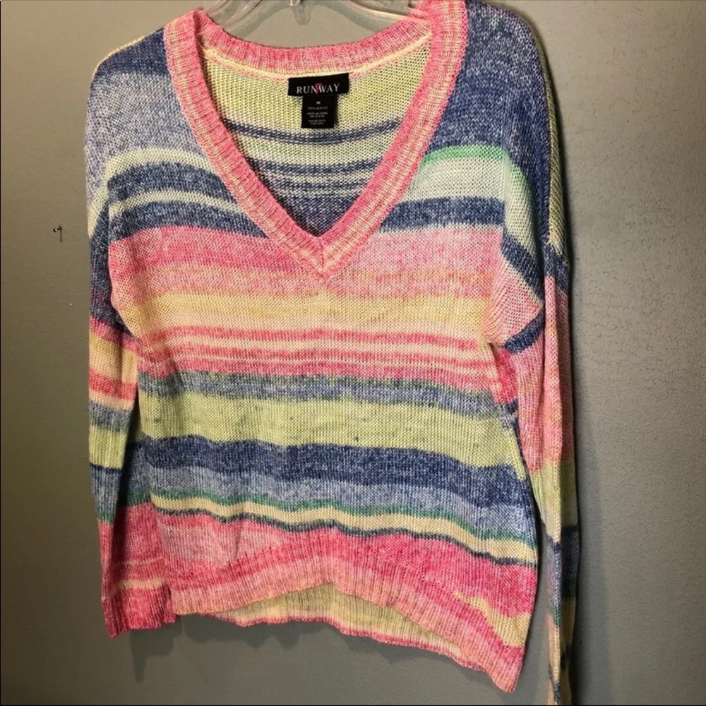 Runway 7 Multicolored V Neck Sweater Sm&Med